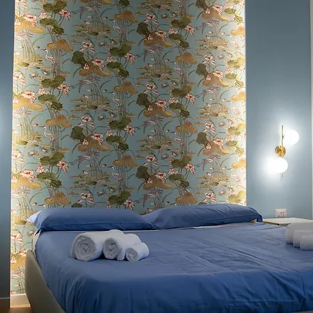 Wanderlust Spaccanapoli Points Of View Neapel