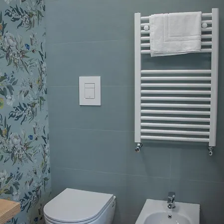 Wanderlust Spaccanapoli Points Of View 4* Neapel