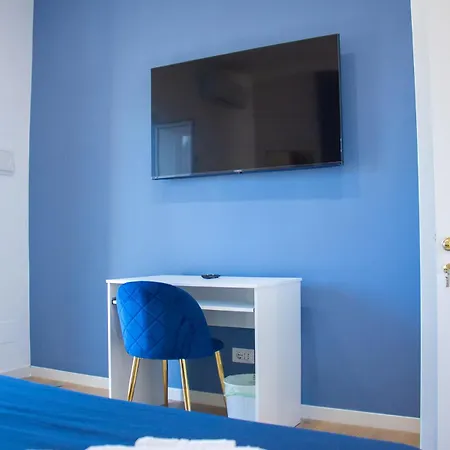 Wanderlust Spaccanapoli Points Of View 4* Neapel